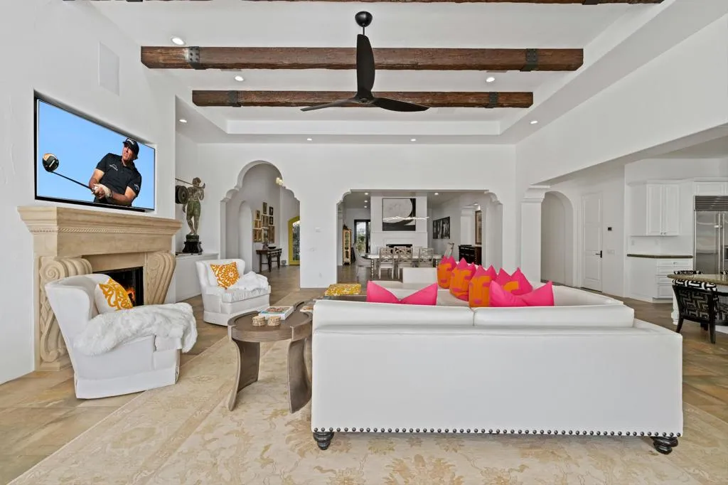 58075 Carmona, La Quinta, California 92253 home-pic-15