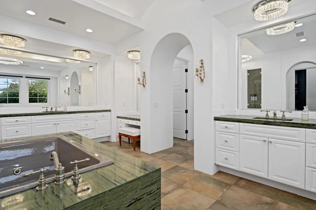 58075 Carmona, La Quinta, California 92253 home-pic-29