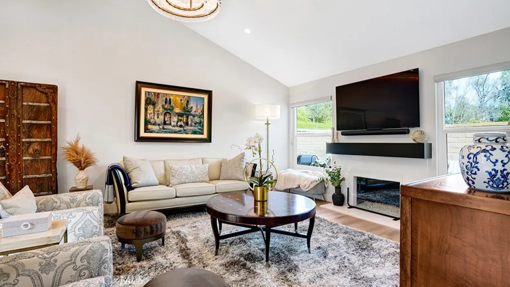 5771 Via Santana, Yorba Linda, California 92887 home-pic-14