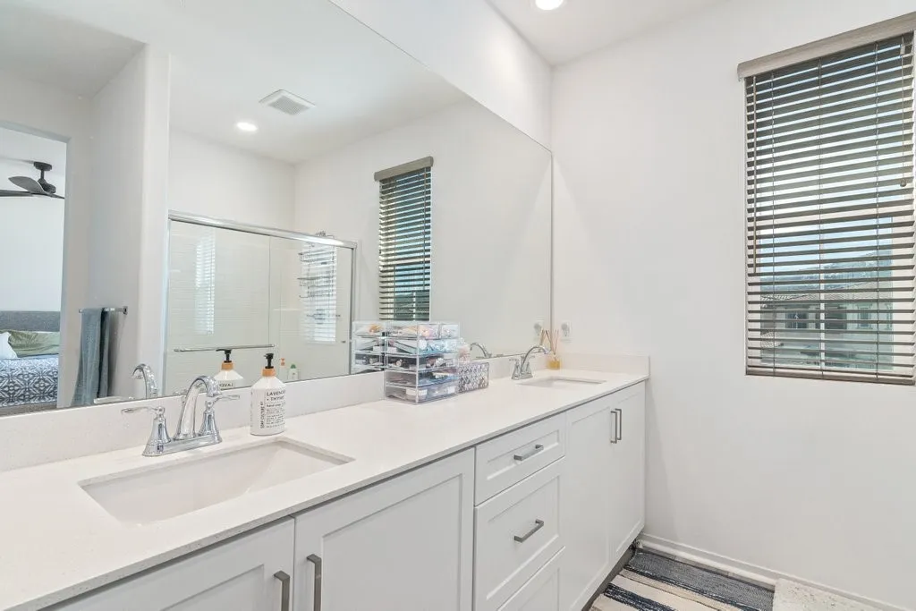 31564 Calle Canto, Temecula, California 92592 home-pic-18