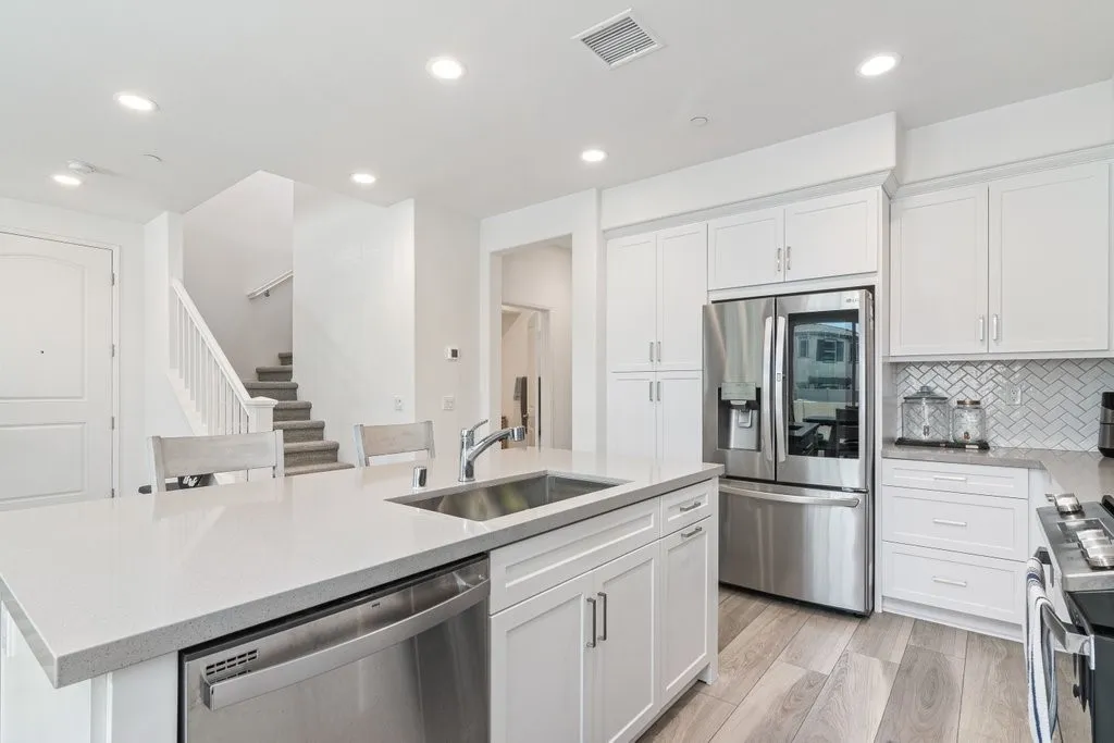 31564 Calle Canto, Temecula, California 92592 home-pic-11