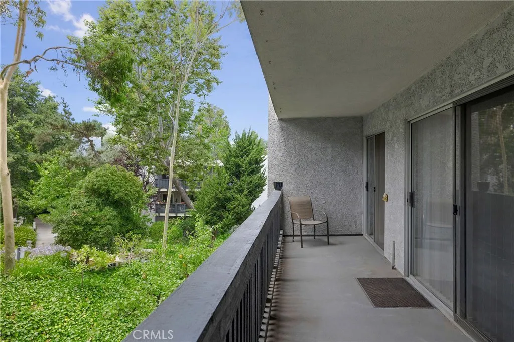 3602 W Estates Lane 306, Rolling Hills Estates, California 90274 home-pic-21
