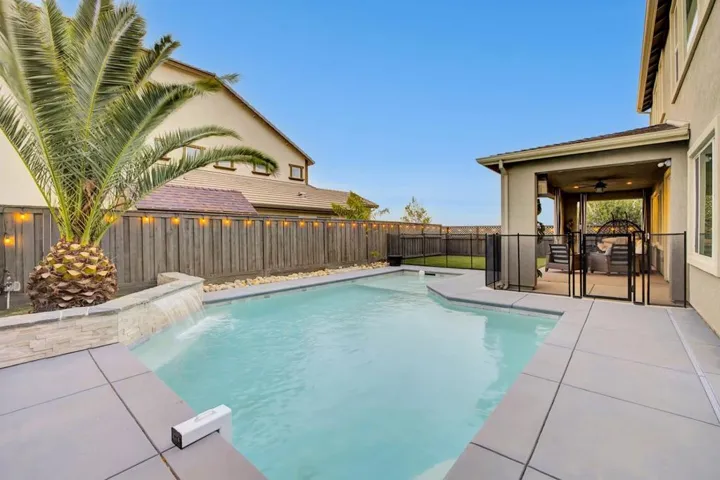 2373 Omega Court, Tracy, California 95377