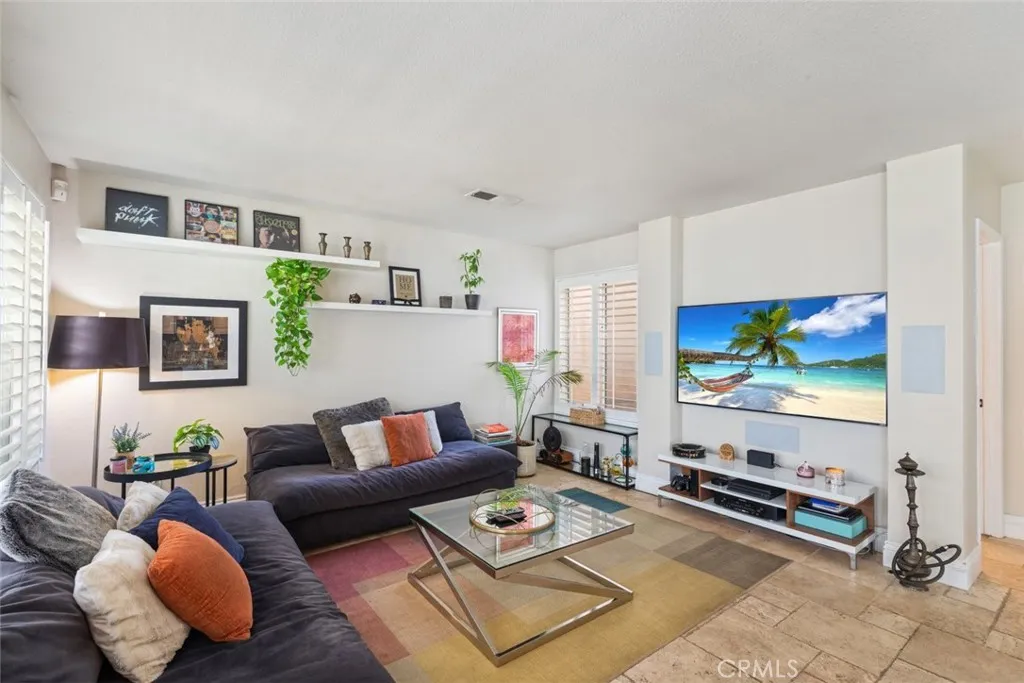 2501 Water Way, Corona, California 92882 home-pic-13