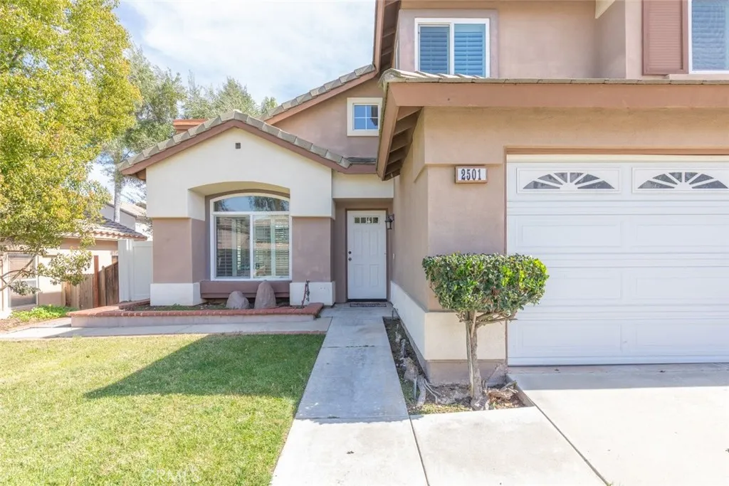 2501 Water Way, Corona, California 92882 home-pic-4