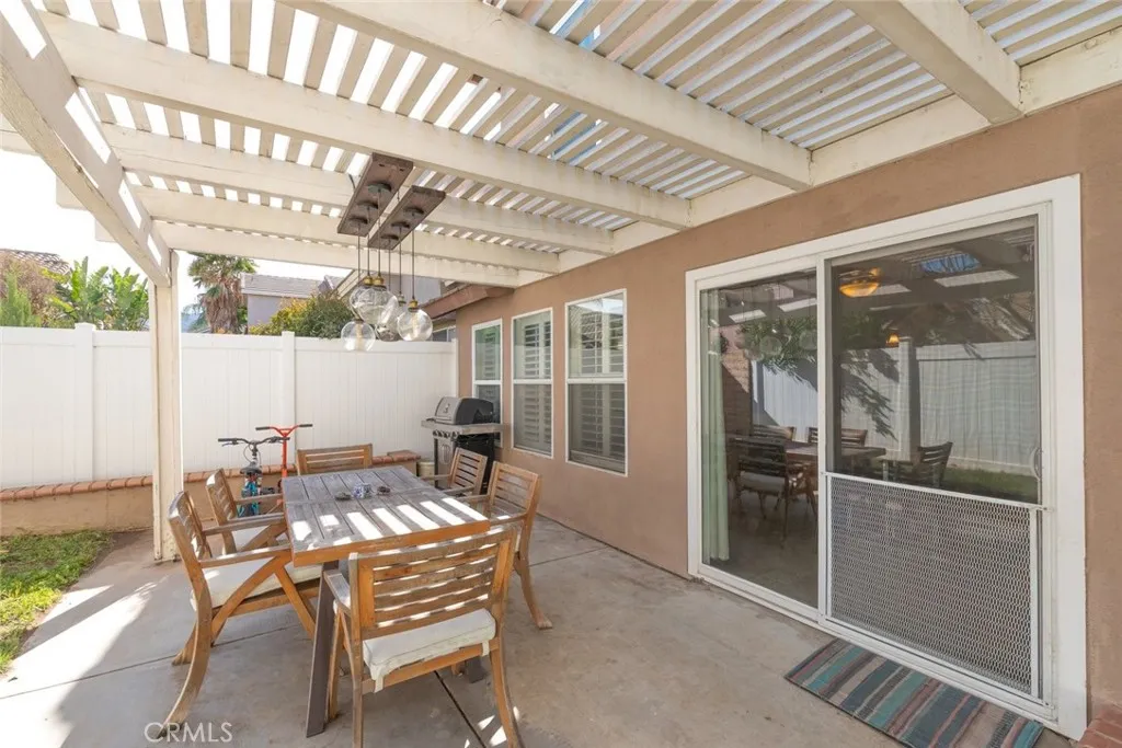 2501 Water Way, Corona, California 92882 home-pic-25