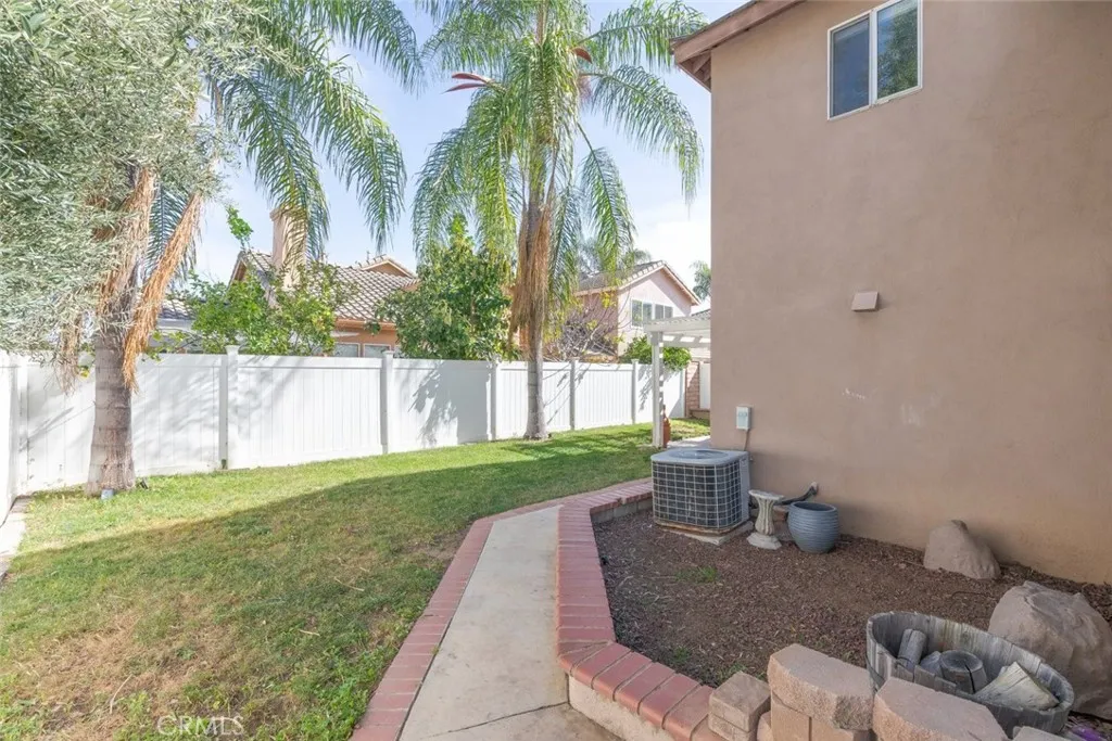 2501 Water Way, Corona, California 92882 home-pic-26