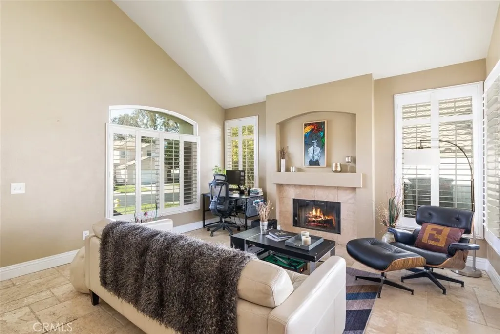 2501 Water Way, Corona, California 92882 home-pic-8