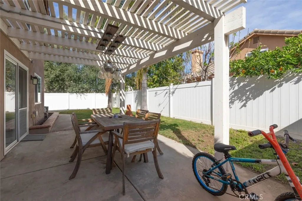 2501 Water Way, Corona, California 92882 home-pic-28