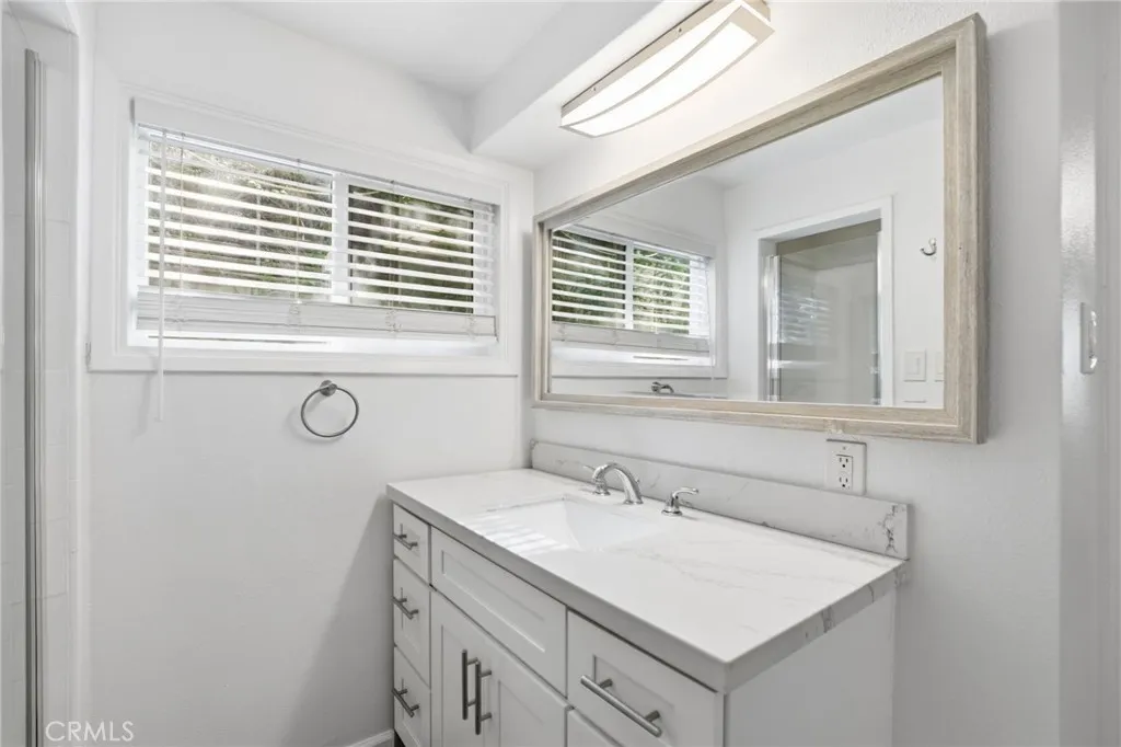3370 Pachappa Hill, Riverside, California 92506 home-pic-31