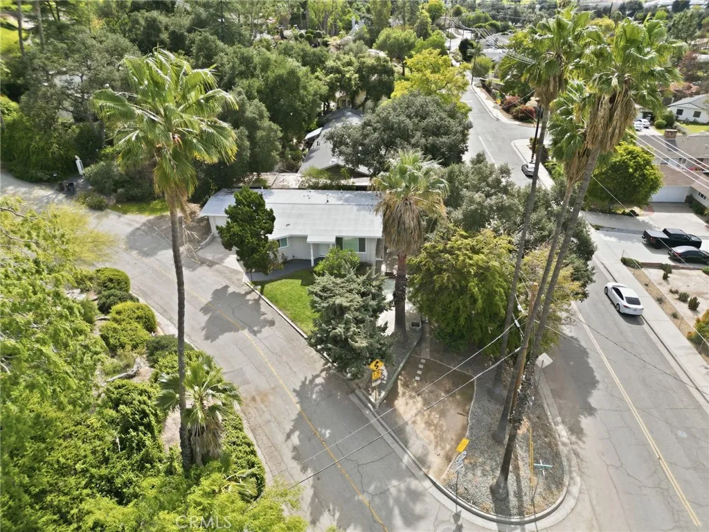 3370 Pachappa Hill, Riverside, California 92506 home-pic-34
