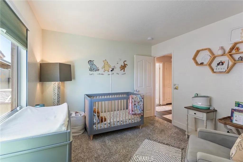 2048 Thistle, Palmdale, California 93550 home-pic-30