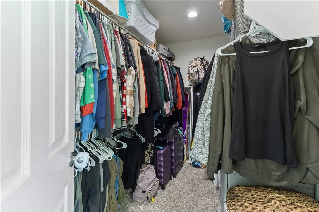 2048 Thistle, Palmdale, California 93550 home-pic-27