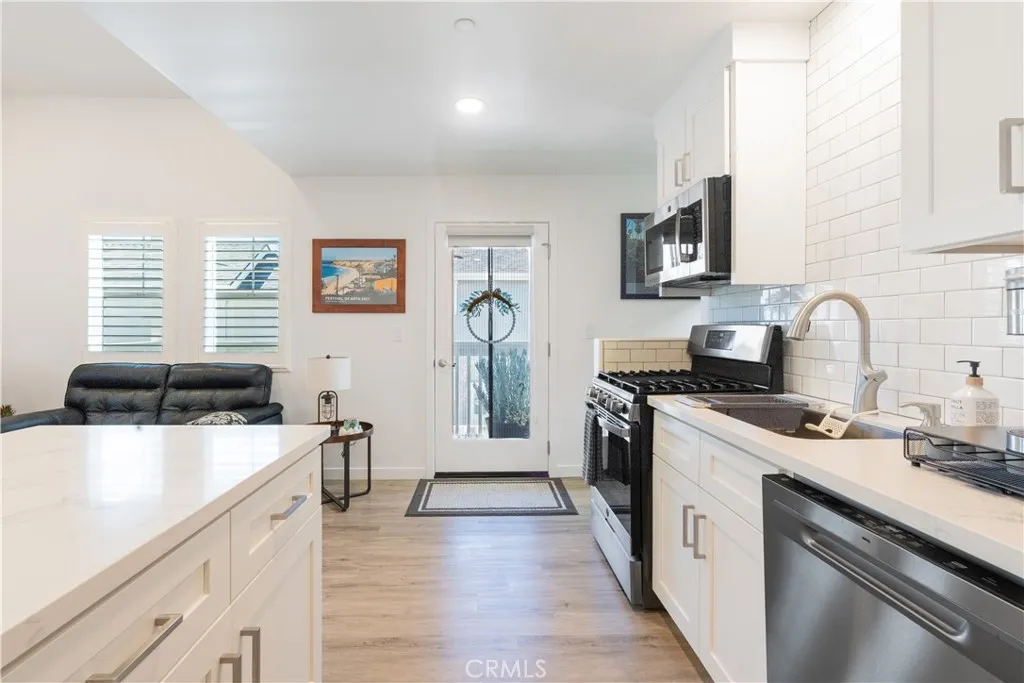 5917 Gran Paseo Way, Atascadero, California 93422 home-pic-6