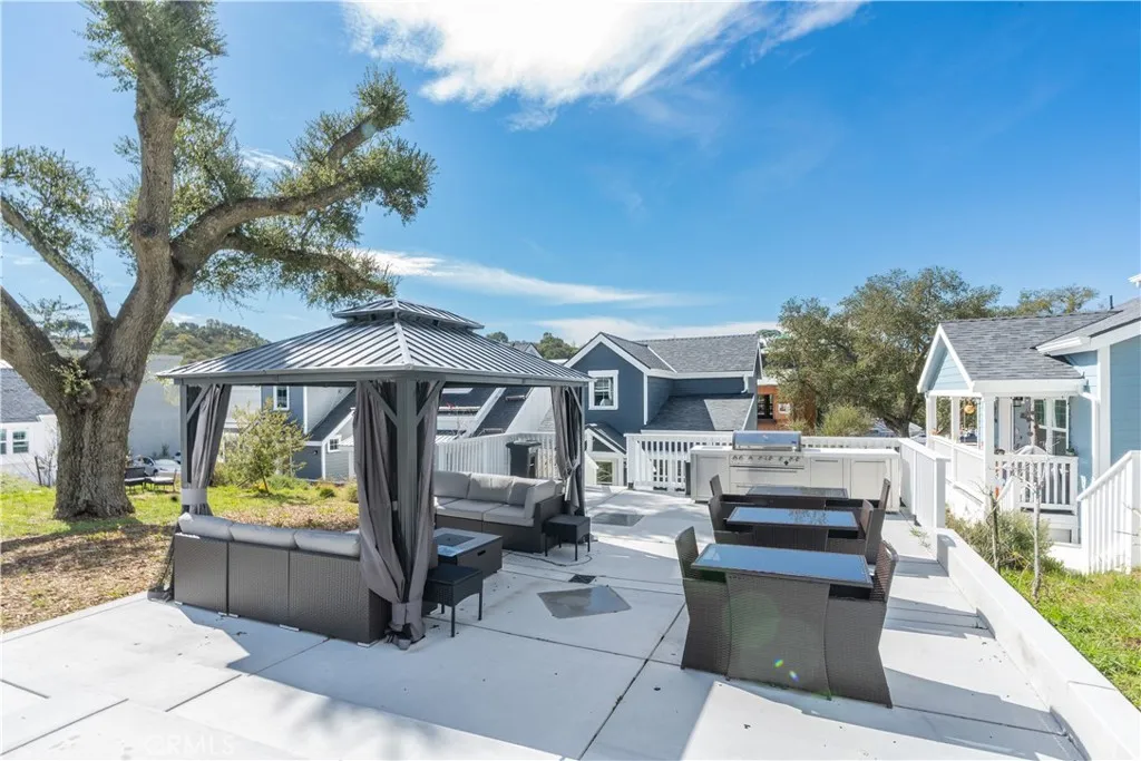 5917 Gran Paseo Way, Atascadero, California 93422 home-pic-18