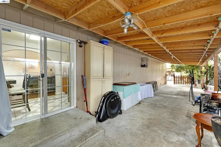 1615 1615 85th Ave, Oakland, California 94621