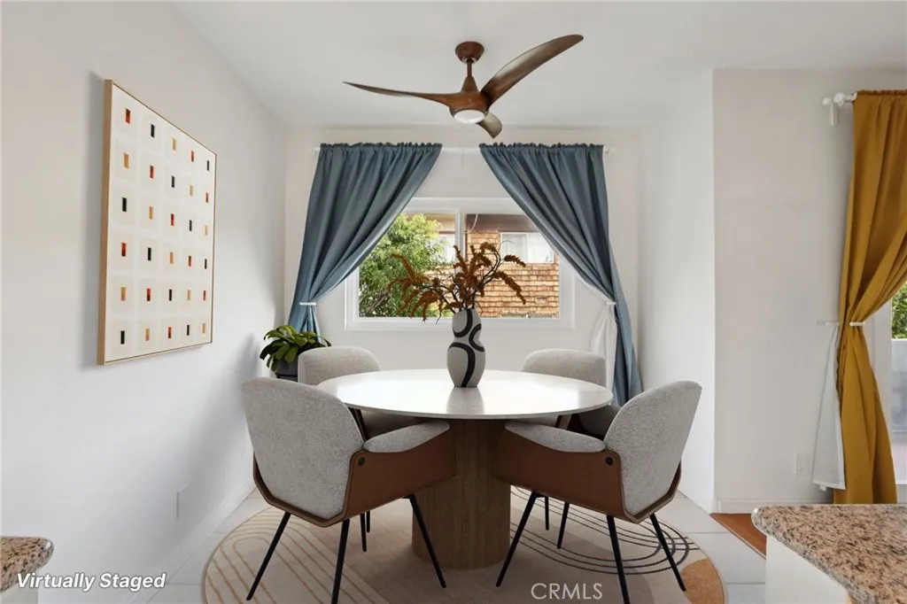 Dining Room Virtually Staged