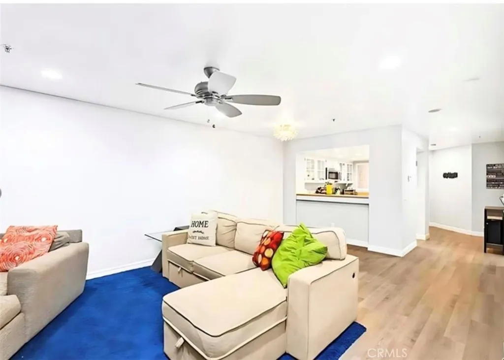 1200 Pacific Coast Highway 102, Huntington Beach, California 92648 home-pic-13