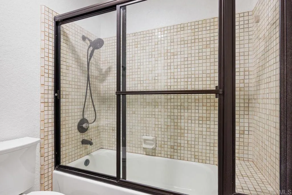 1402 Village View Road, Encinitas, California 92024 home-pic-26