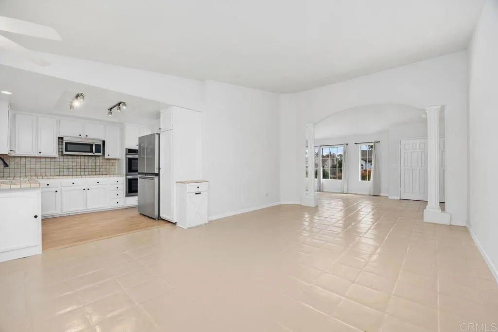 1402 Village View Road, Encinitas, California 92024 home-pic-17