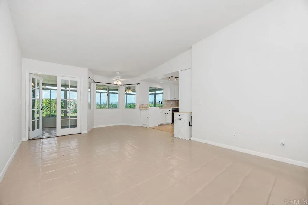 1402 Village View Road, Encinitas, California 92024 home-pic-16