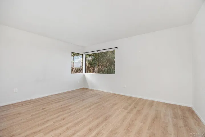 1402 Village View Road, Encinitas, California 92024