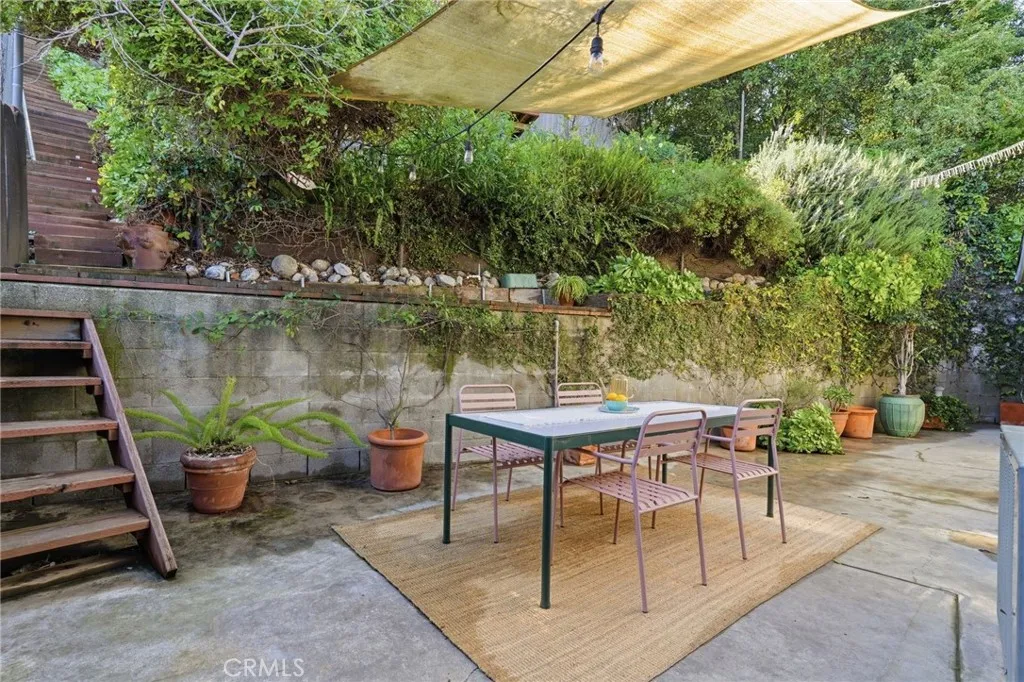 1011 Terrace 49, Los Angeles, California 90042 home-pic-29