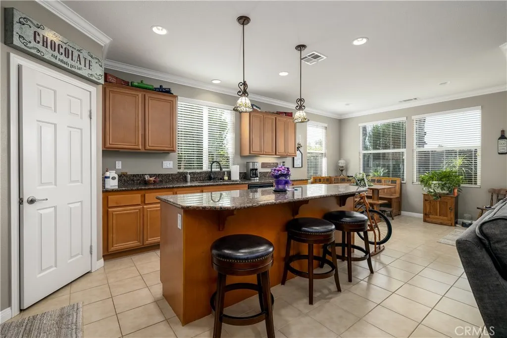 26112 Palm Breeze Lane, Menifee, California 92586 home-pic-20