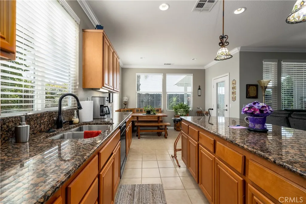 26112 Palm Breeze Lane, Menifee, California 92586 home-pic-24