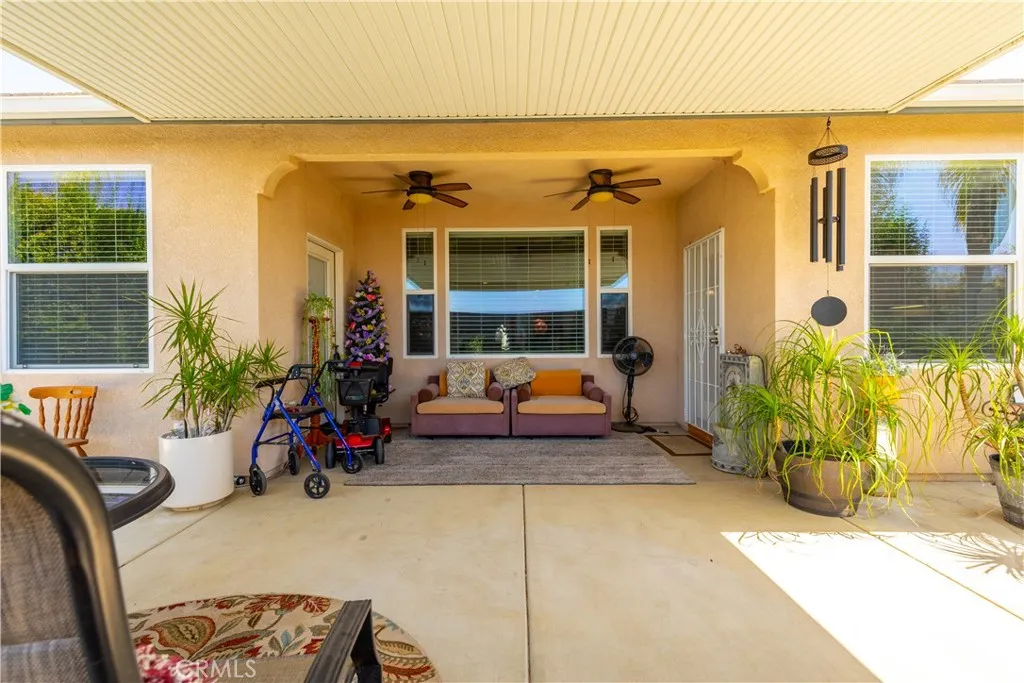 26112 Palm Breeze Lane, Menifee, California 92586 home-pic-30