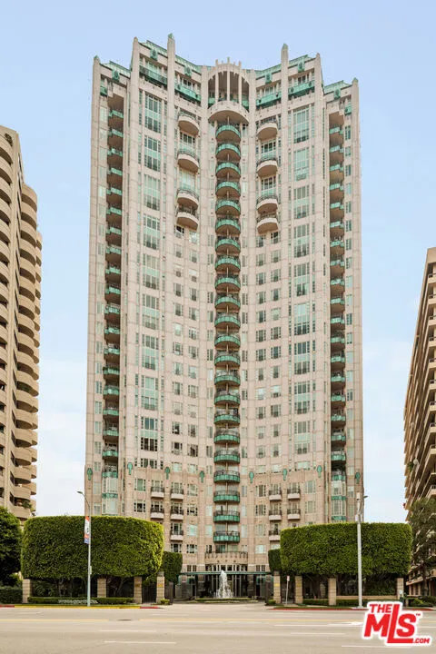 10580 Wilshire Boulevard 14, Los Angeles, California 90024 home-pic-33