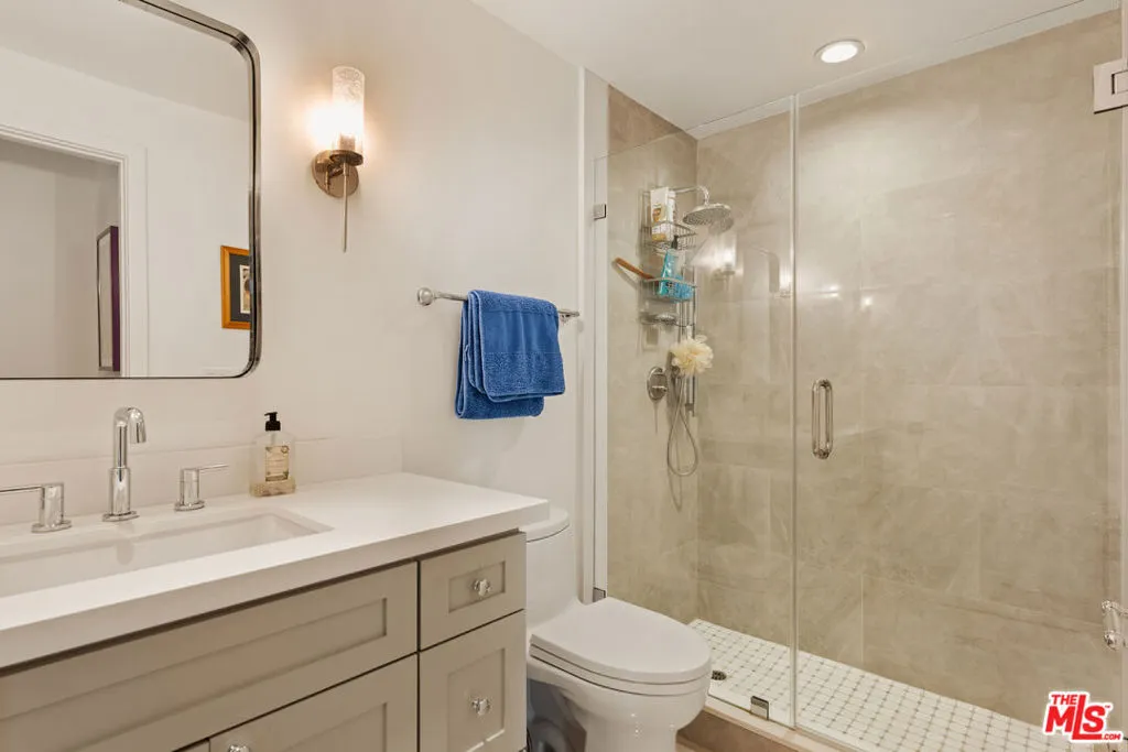 10580 Wilshire Boulevard 14, Los Angeles, California 90024 home-pic-14