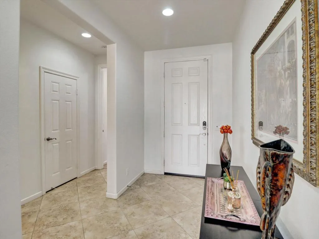 73754 Kandinsky Way, Palm Desert, California 92211 home-pic-13