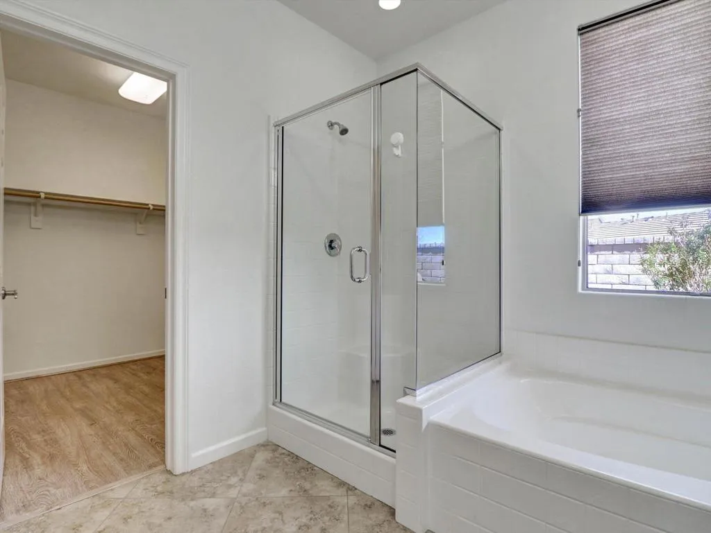 73754 Kandinsky Way, Palm Desert, California 92211 home-pic-32