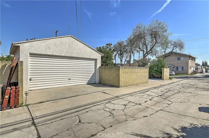3901 Cherry, Long Beach, California 90807