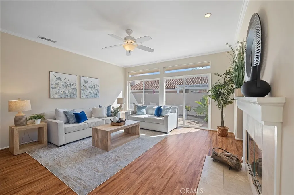 21464 San Bernardo, Mission Viejo, California 92692 home-pic-3