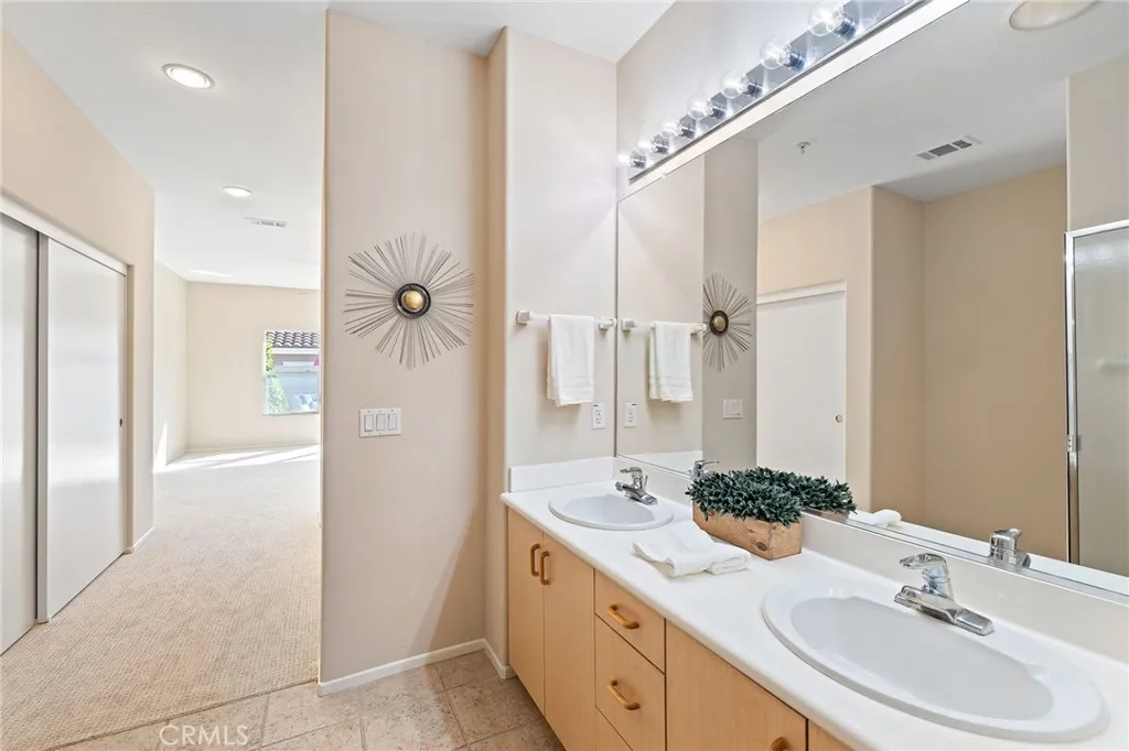 21464 San Bernardo, Mission Viejo, California 92692 home-pic-29