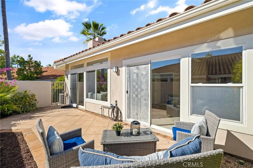 21464 San Bernardo, Mission Viejo, California 92692 home-pic-35