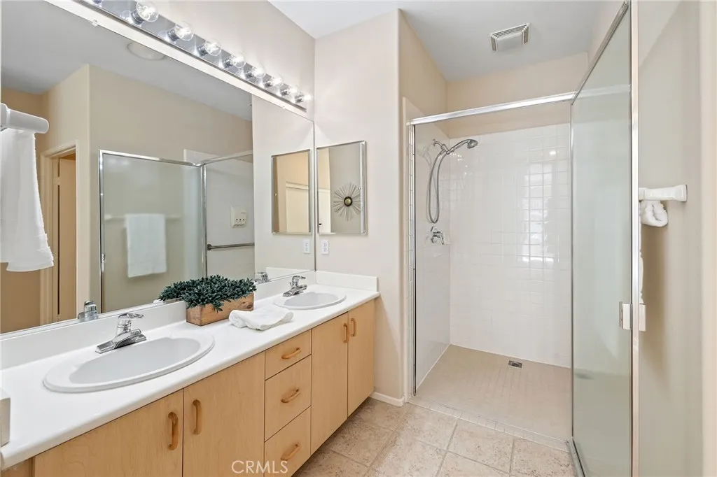 21464 San Bernardo, Mission Viejo, California 92692 home-pic-30