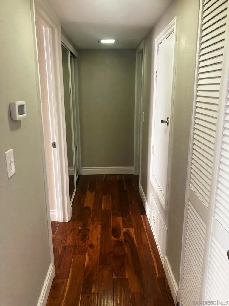 750 State St 216, San Diego, California 92101 home-pic-6