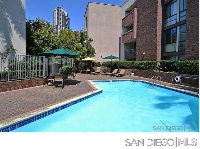 750 State St 216, San Diego, California 92101 home-pic-16