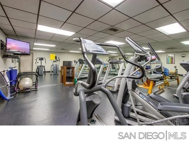 750 State St 216, San Diego, California 92101 home-pic-18