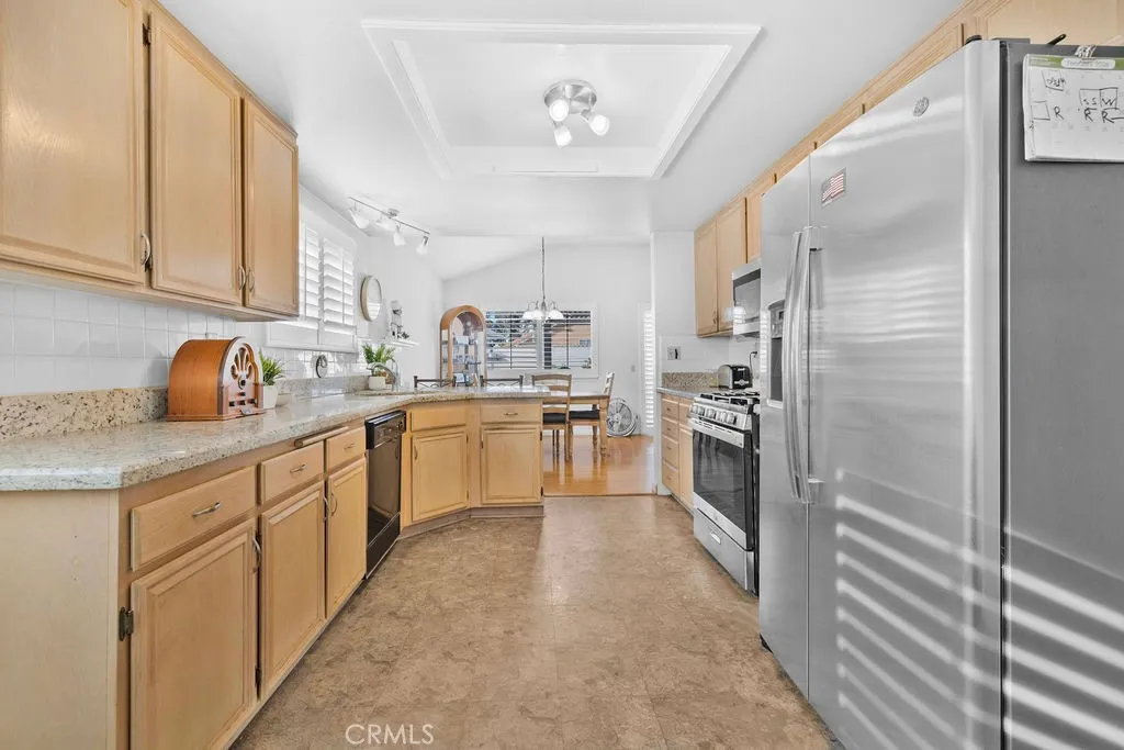 2582 Alegre, Hemet, California 92545 home-pic-13