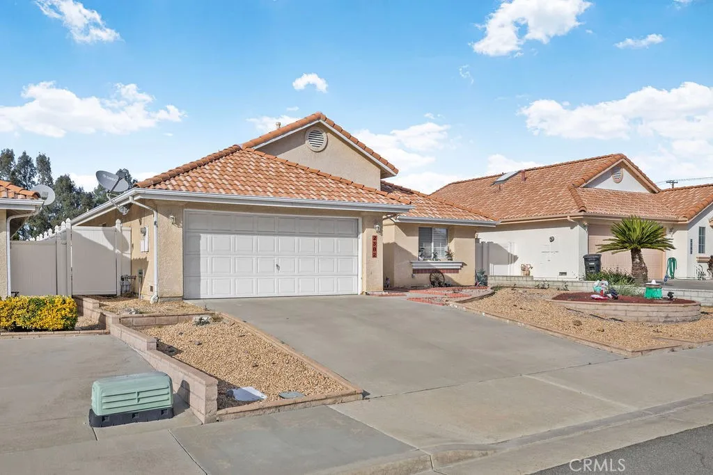 2582 Alegre, Hemet, California 92545 home-pic-2