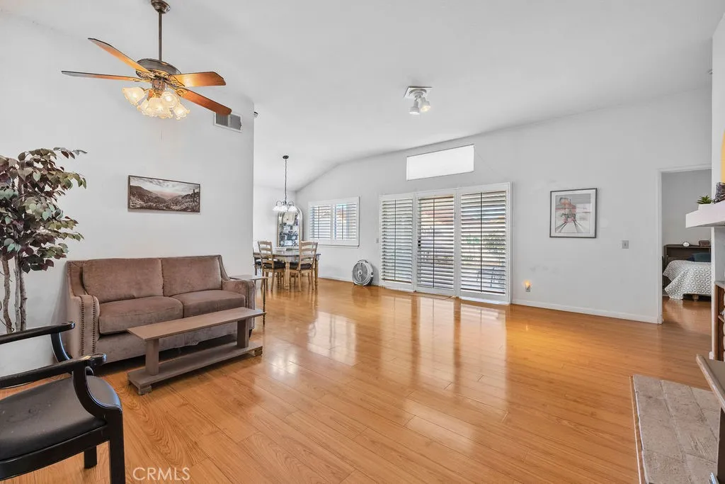 2582 Alegre, Hemet, California 92545 home-pic-9