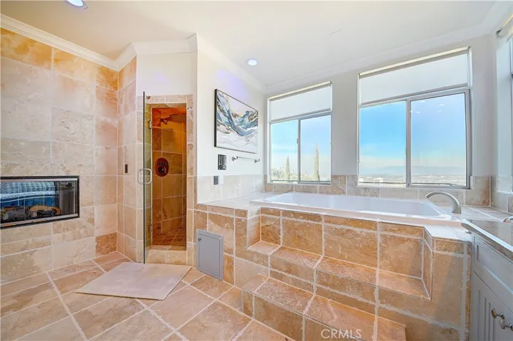 3952 Oakfield Drive, Sherman Oaks, California 91423