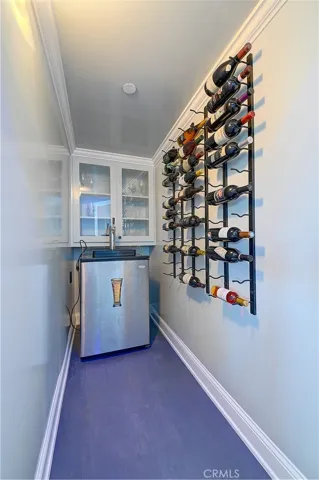3952 Oakfield Drive, Sherman Oaks, California 91423