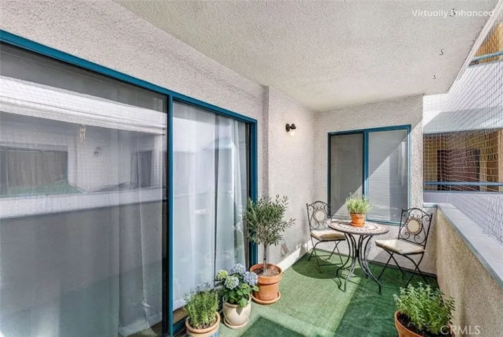 Virtually staged patio