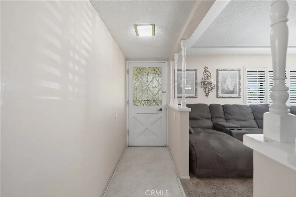 41050 Johnston Ave, Hemet, California 92544 home-pic-9