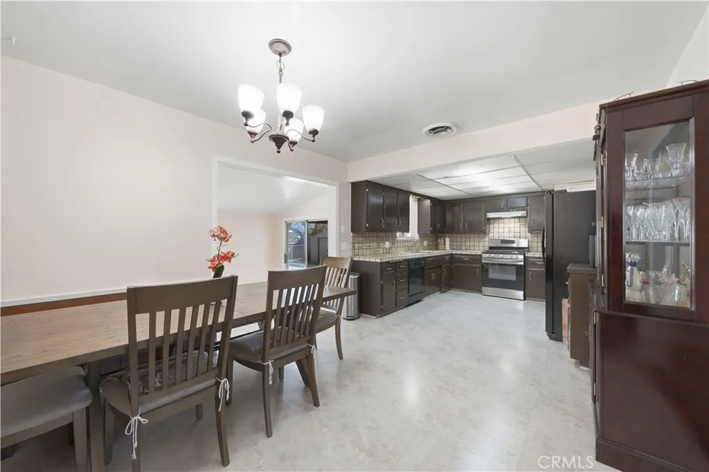 41050 Johnston Ave, Hemet, California 92544 home-pic-14